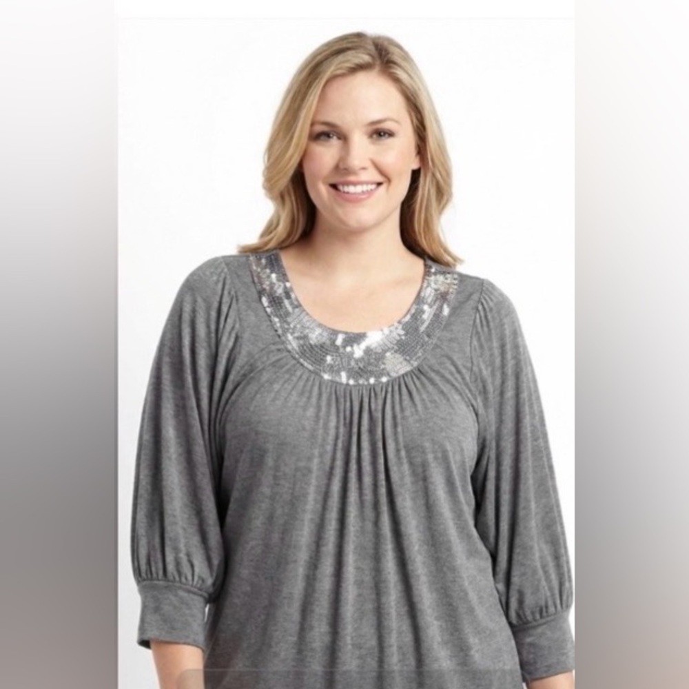 Like New Laila Aziz Women's 2-Tone Sequined Top